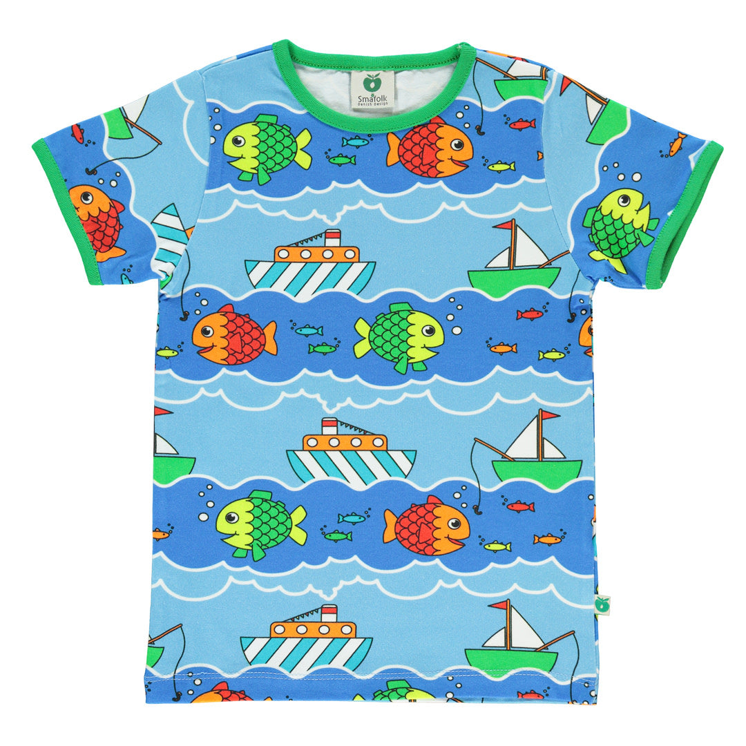 T-shirt mit Boot und Fisch