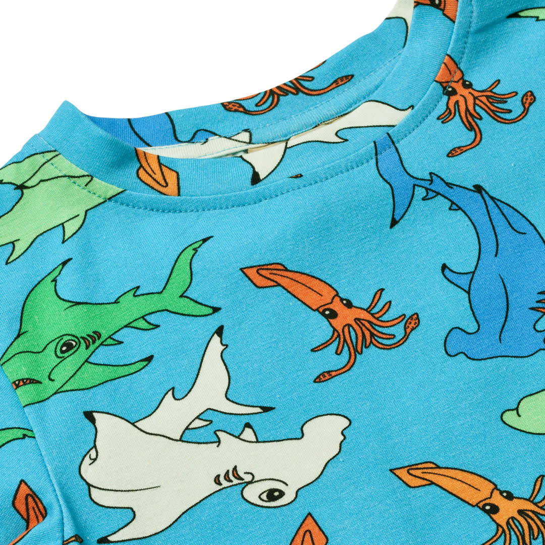 T-shirt mit Hammerhaien