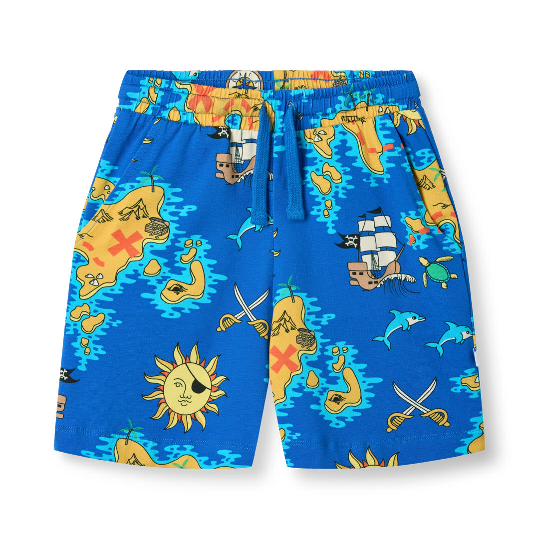 Shorts mit Piratenkarte
