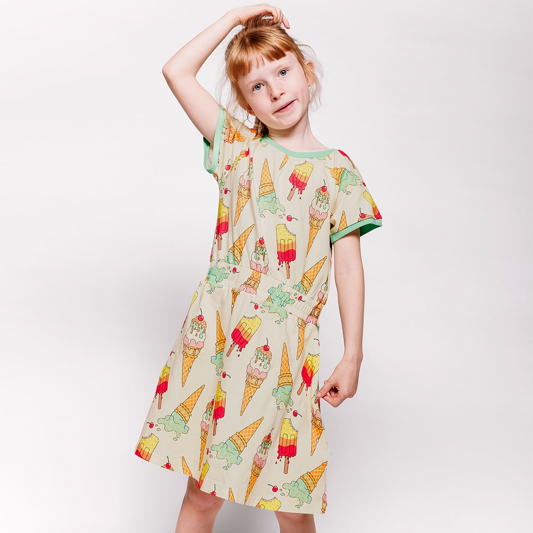 Kurzärmliger Kleid mit Eiscreme
