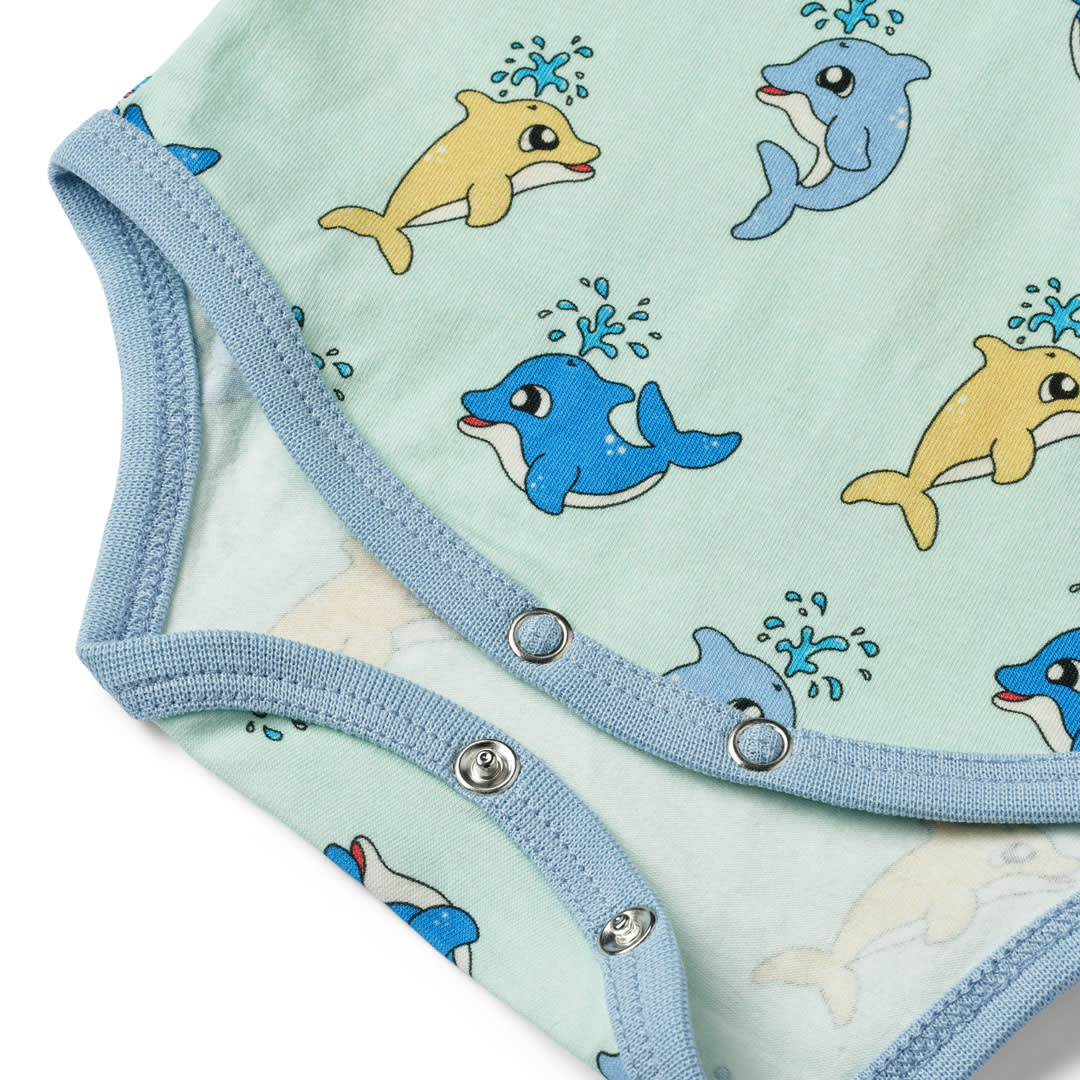 Kurzärmeliger Baby Body mit Babydelfinen