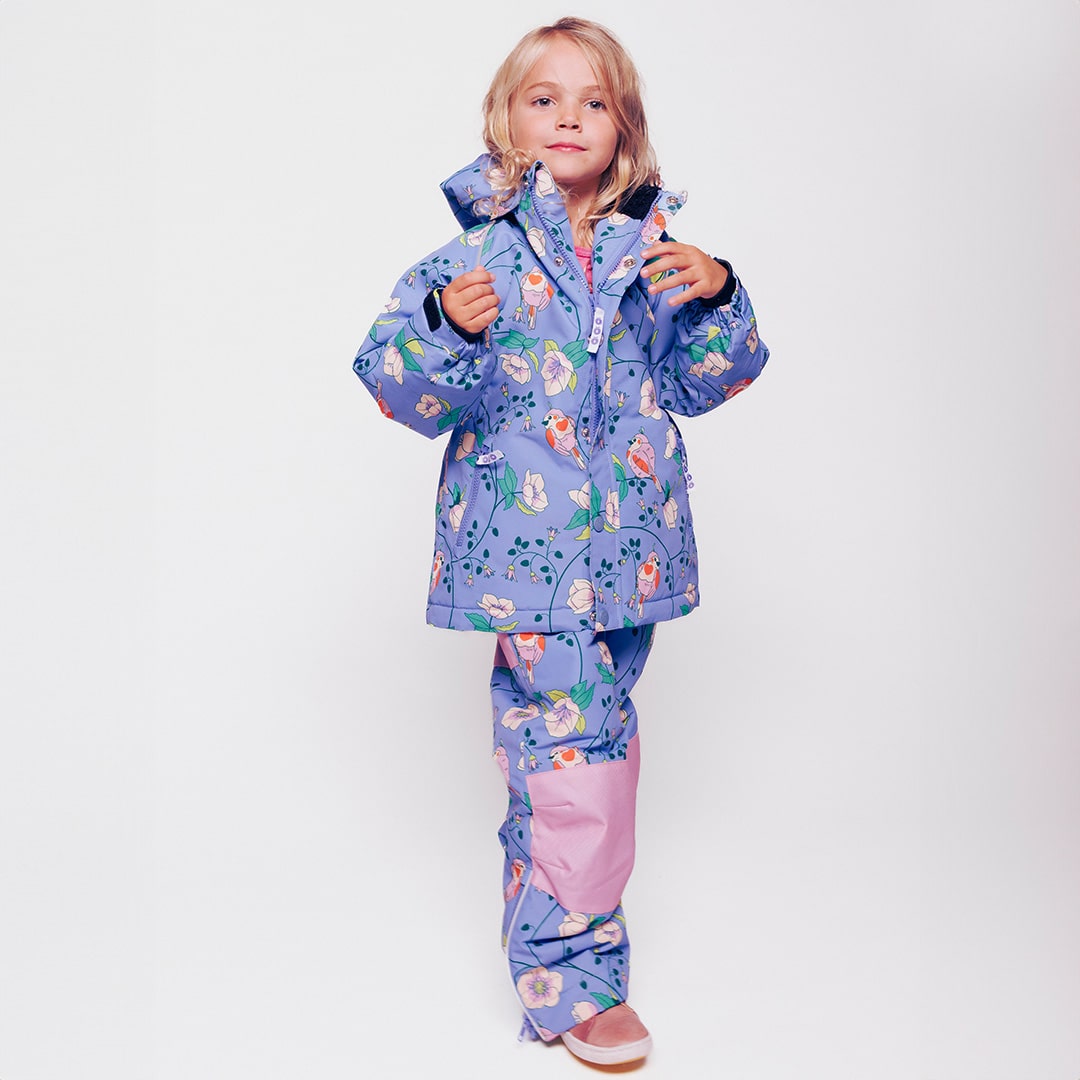 Winterjacke mit Vögeln und Blumen