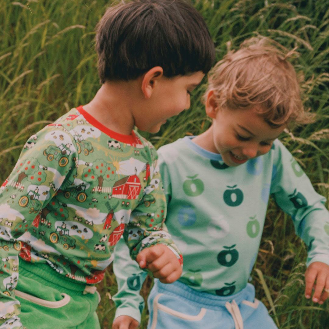 Gala Langarmshirt mit Äpfeln