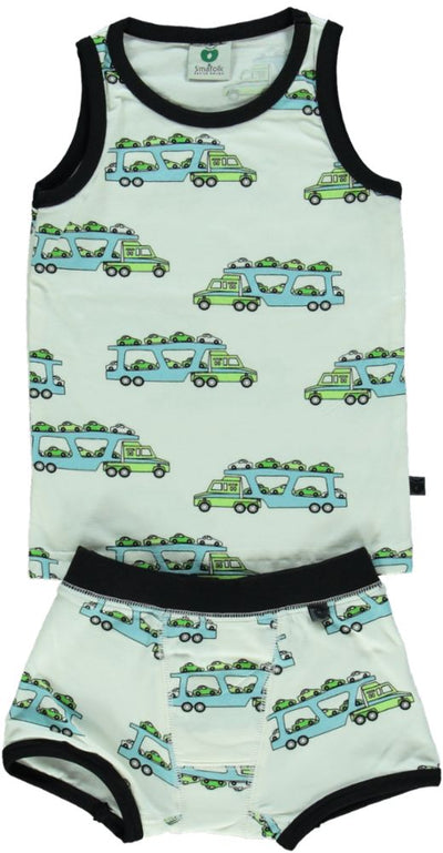 Underwear Boy. Transporter truck E.04