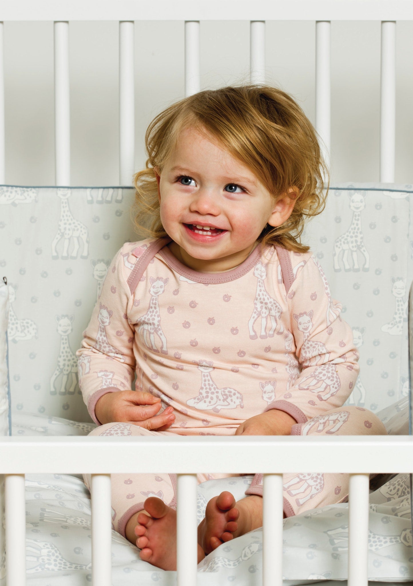 Langärmliger Strampler mit Sophie la Girafe