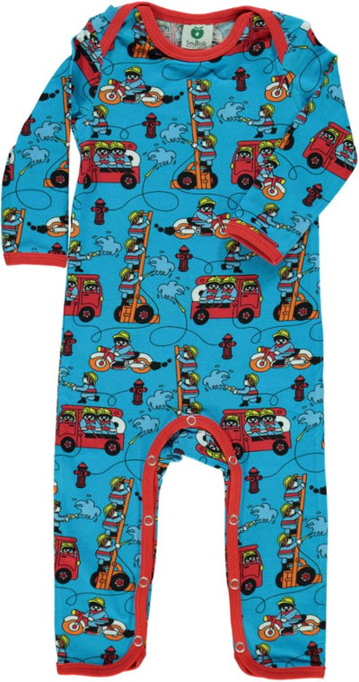 Langärmliger Strampler mit Feuerwehrleuten