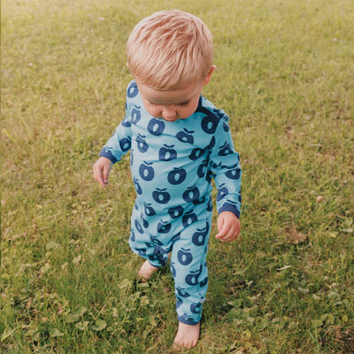 Elstar Langärmliger Strampler mit Äpfeln