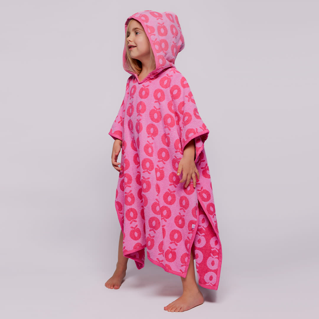 Badeponcho mit Äpfeln