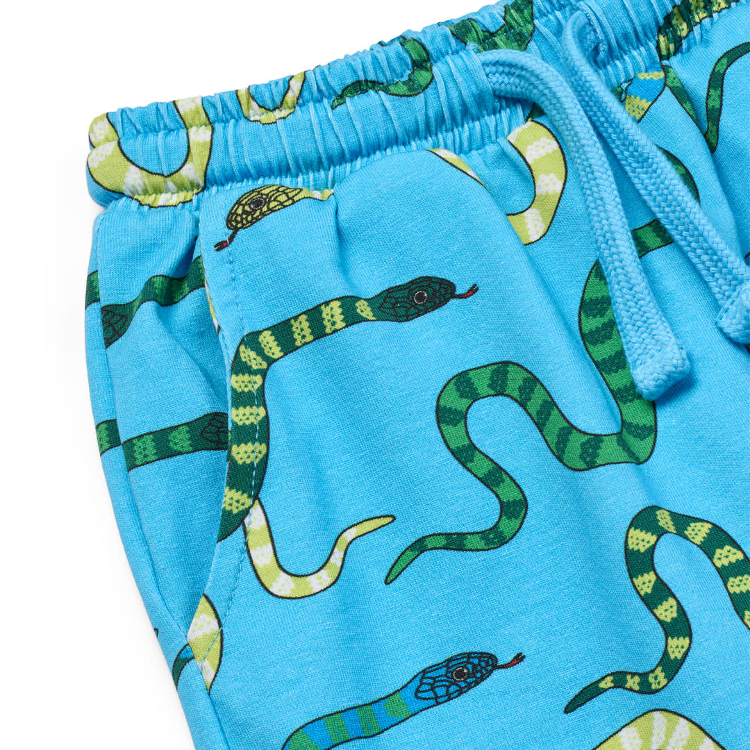 Gala Shorts mit Schlangen