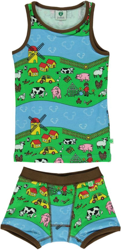 Underwear Boy. Farm