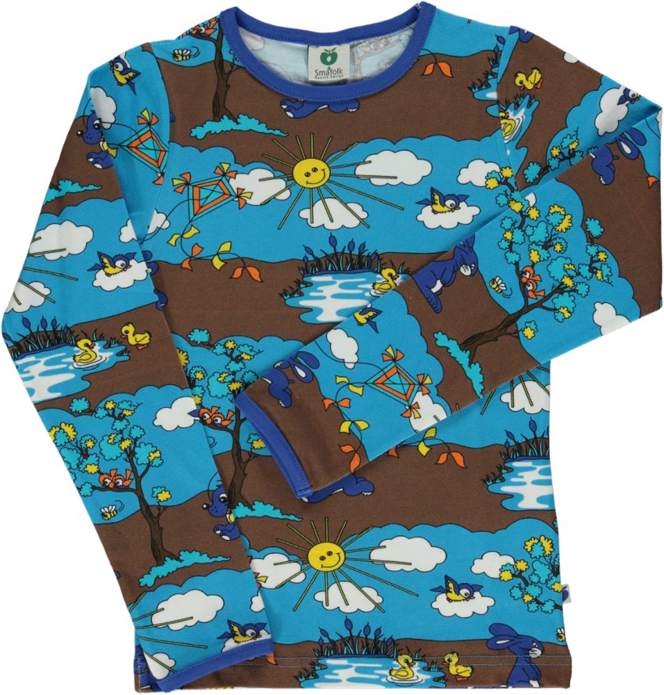 Langarmshirt mit Frühlingslandschaft